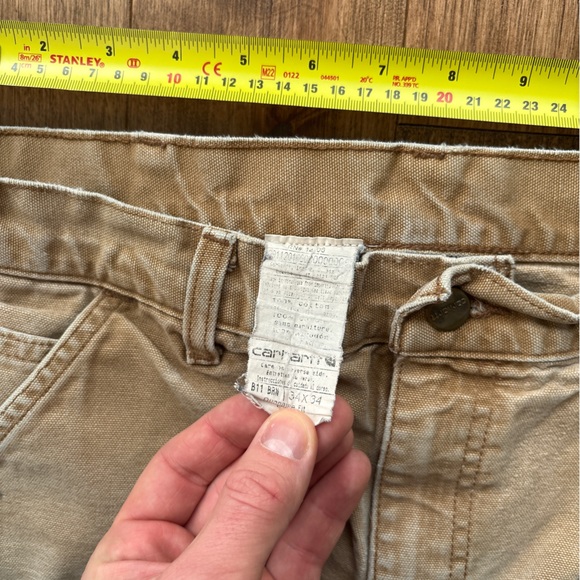 Men’s Vintage Carhartt thrashed and faded carpenter pants - Picture 3 of 8